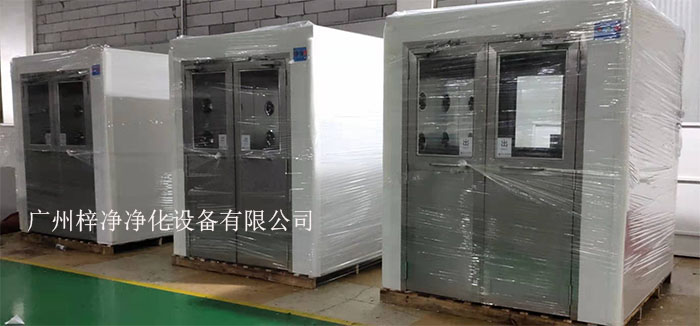 在洁净室领域，风淋室作为一种关键的空气净化设备