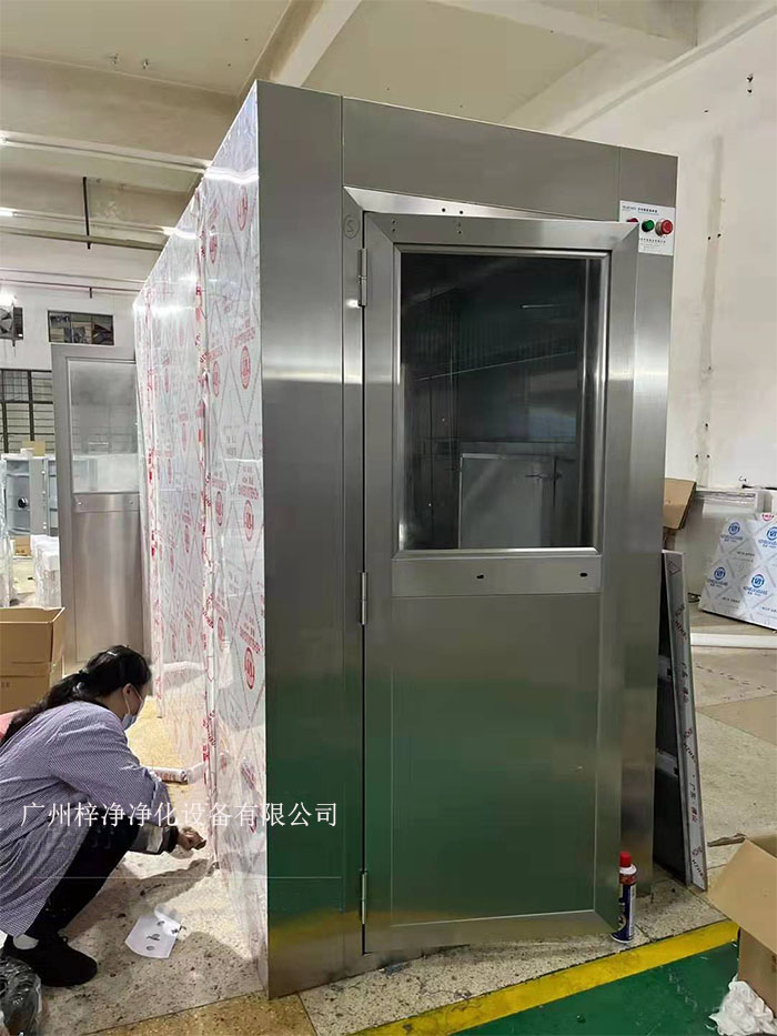 风淋室可能会遇到各种问题，影响风淋室正常运作和洁净室的整体环境。